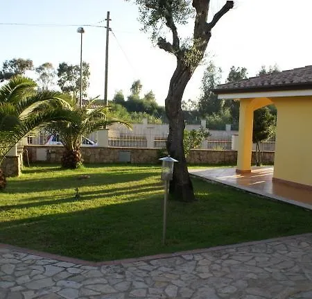 La Baia Дом отдыха Арбатакс